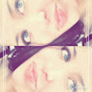 Meet your Posher, Cassi